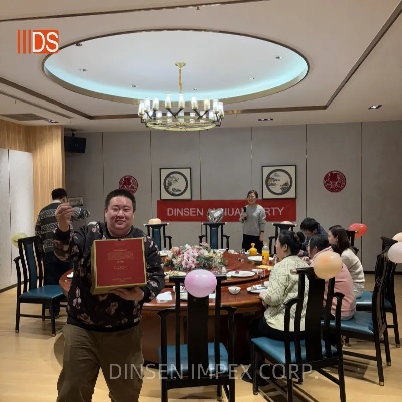 Brock won the first prize and surprisingly showed everyone his good luck. I hope Brock will have good luck in 2025 and bring satisfactory services to more customers.